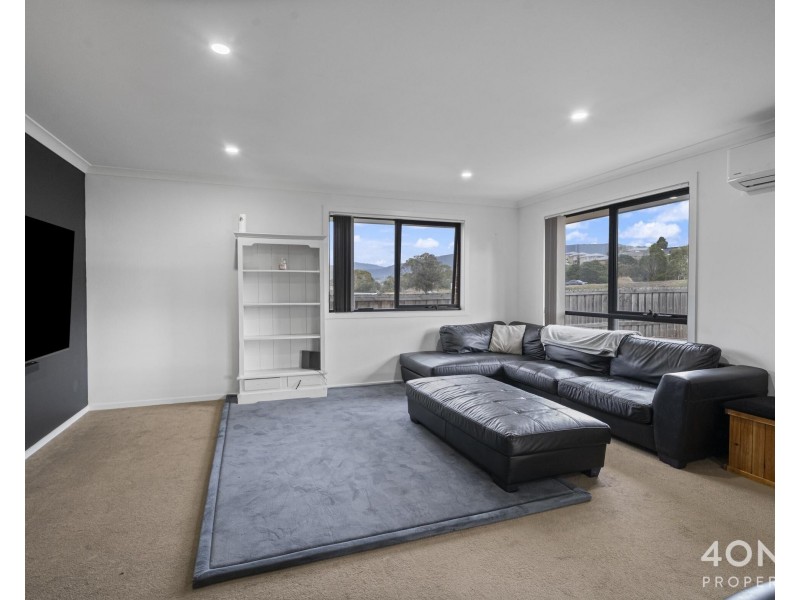 12 Nino Court, Old Beach TAS 7017