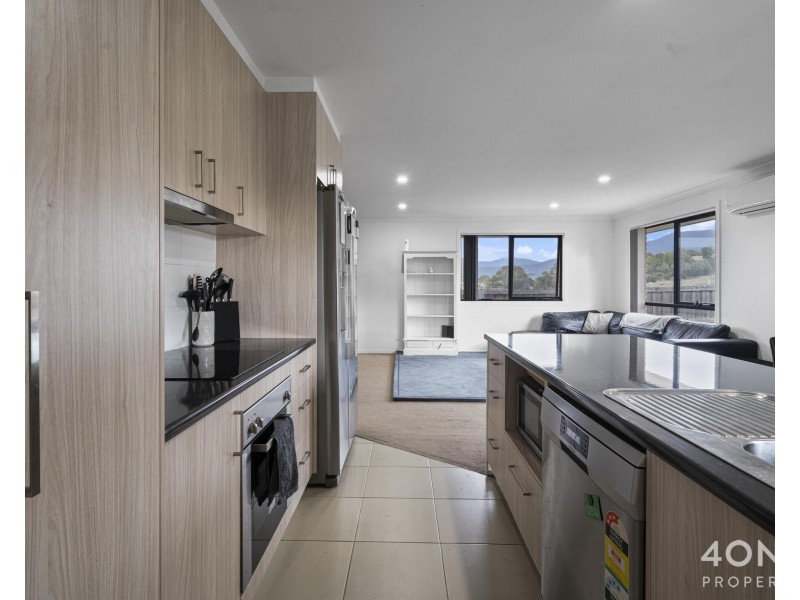 12 Nino Court, Old Beach TAS 7017