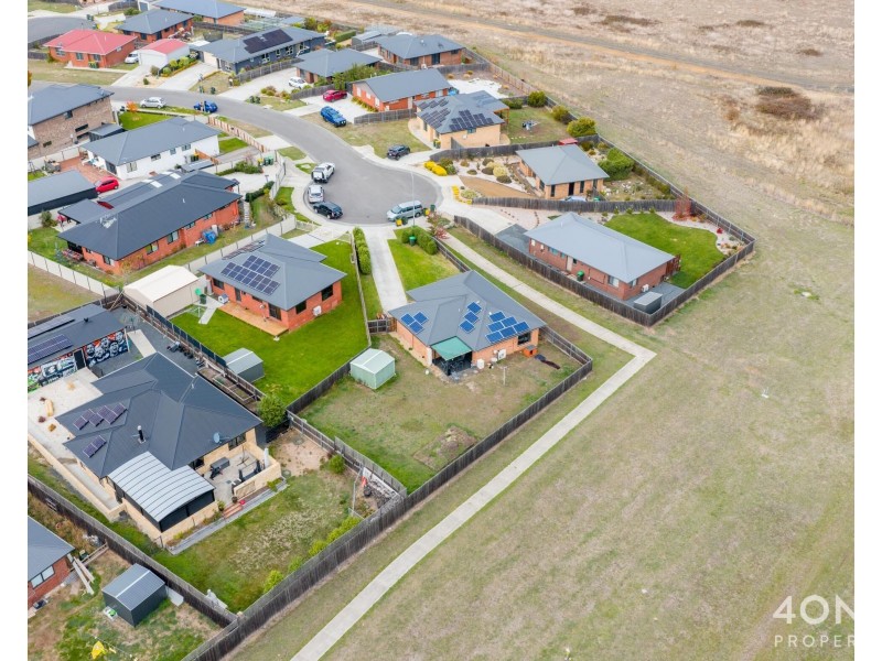 12 Nino Court, Old Beach TAS 7017