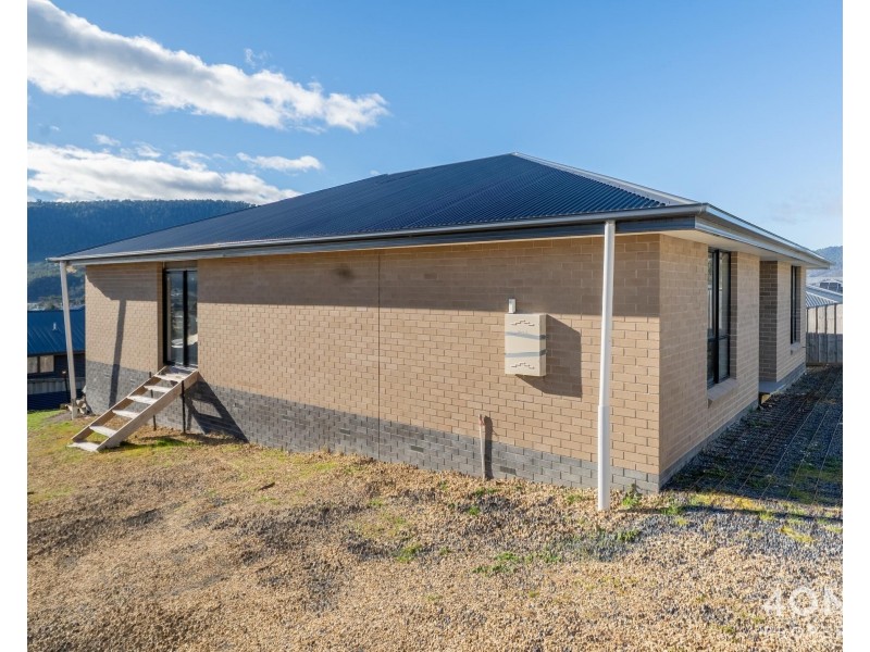 41 Grist Street, New Norfolk TAS 7140