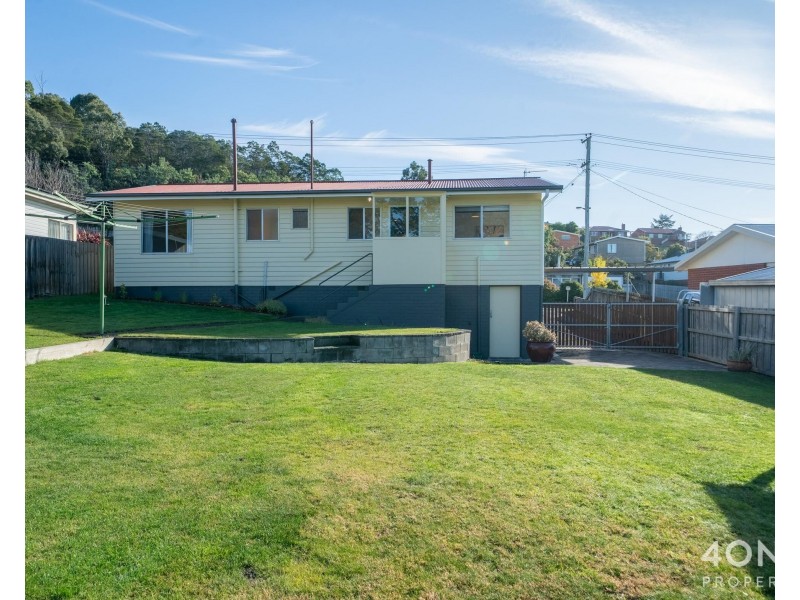 9 Islington Road, Montrose TAS 7010