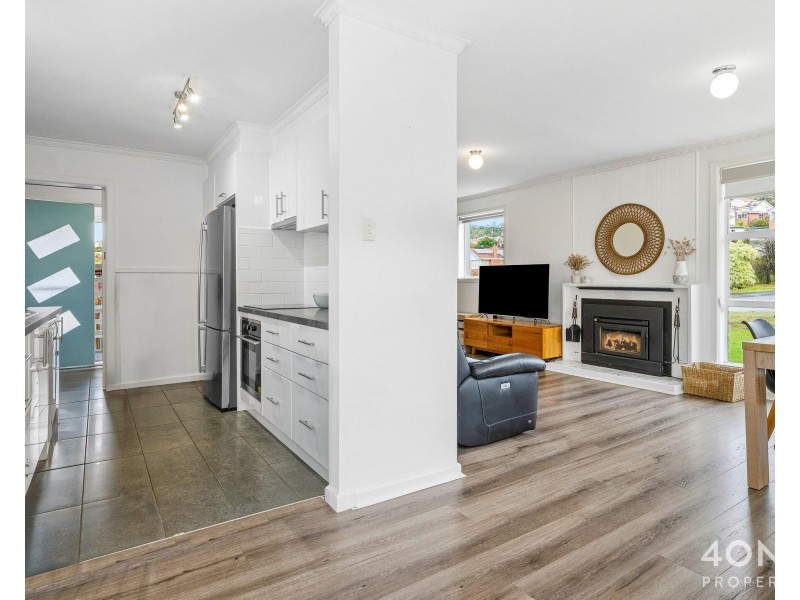 32 Catherine Street, Berriedale TAS 7011