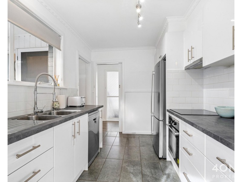 32 Catherine Street, Berriedale TAS 7011