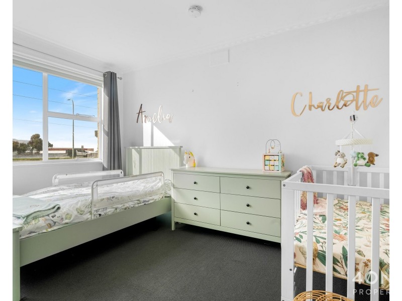 32 Catherine Street, Berriedale TAS 7011