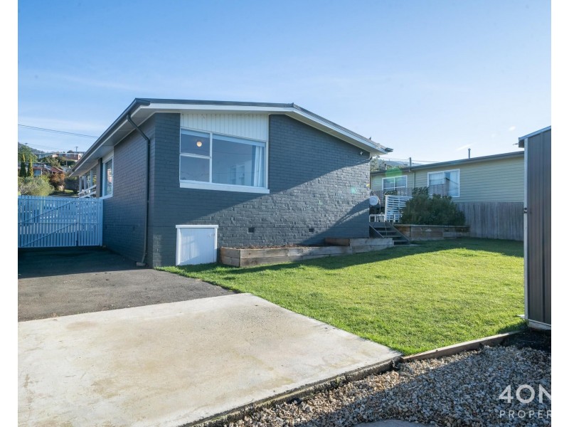 32 Catherine Street, Berriedale TAS 7011