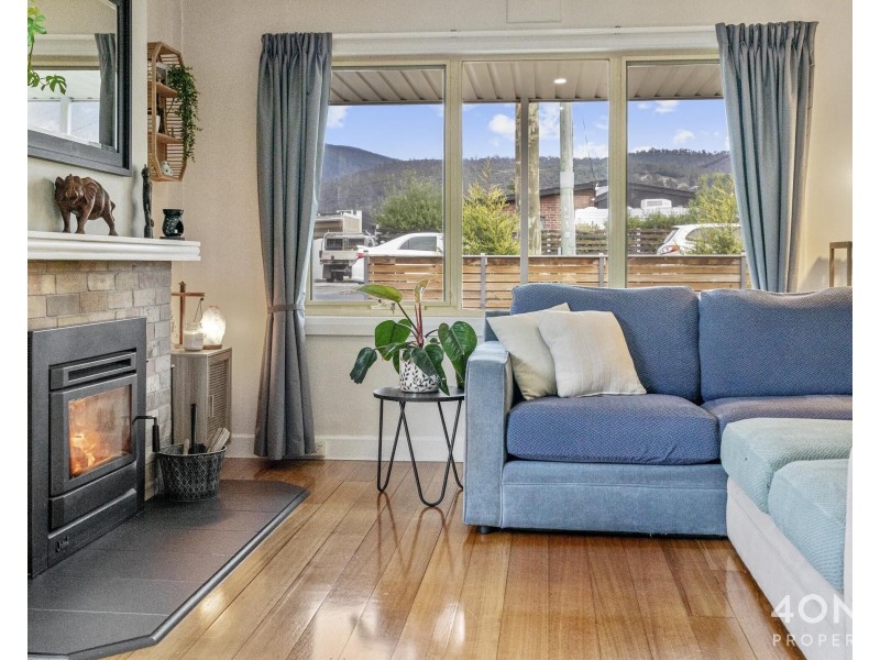 76 Hilton Road, Claremont TAS 7011
