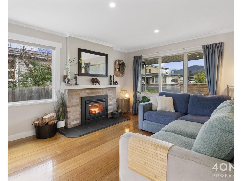 76 Hilton Road, Claremont TAS 7011