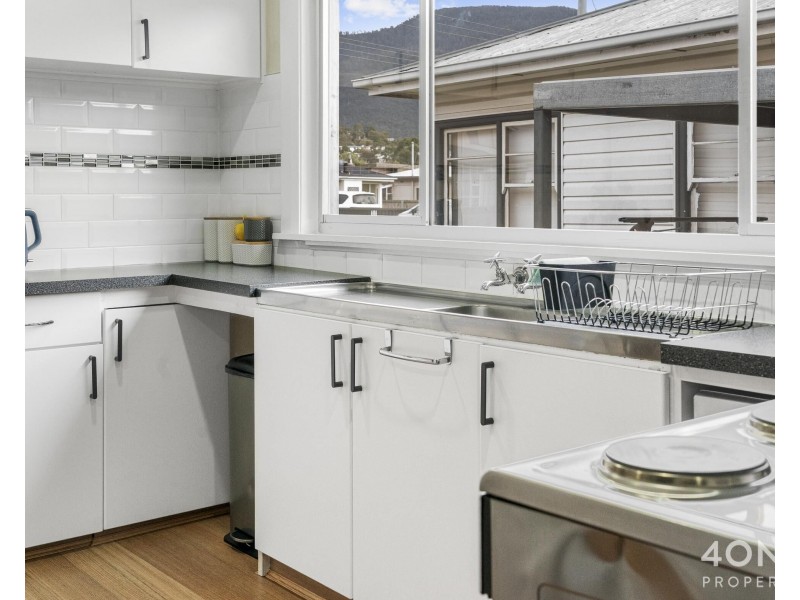 76 Hilton Road, Claremont TAS 7011