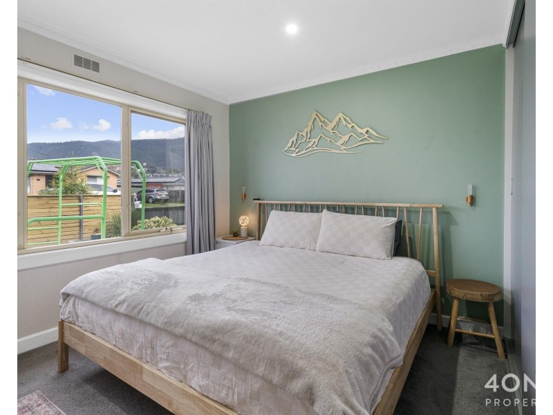 76 Hilton Road, Claremont TAS 7011