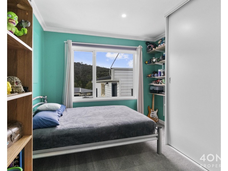 76 Hilton Road, Claremont TAS 7011