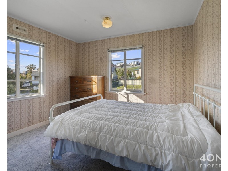 14 Barry Street, Glenorchy TAS 7010