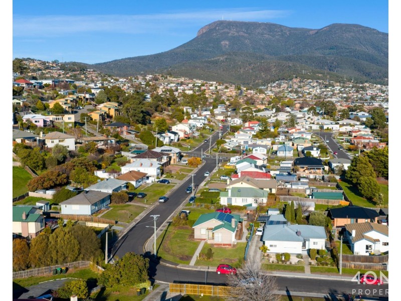 14 Barry Street, Glenorchy TAS 7010