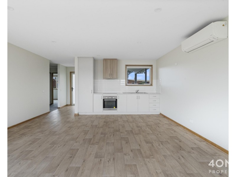 203 Lamprill Circle, Herdsmans Cove TAS 7030