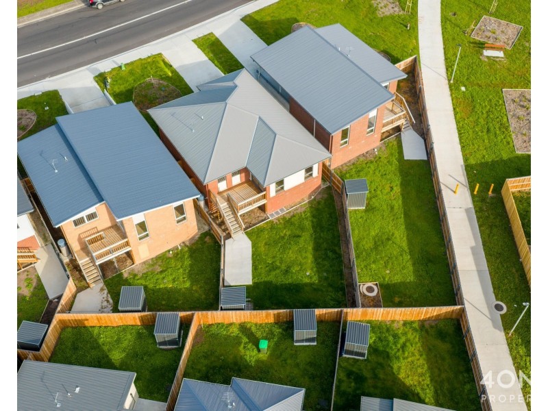 203 Lamprill Circle, Herdsmans Cove TAS 7030