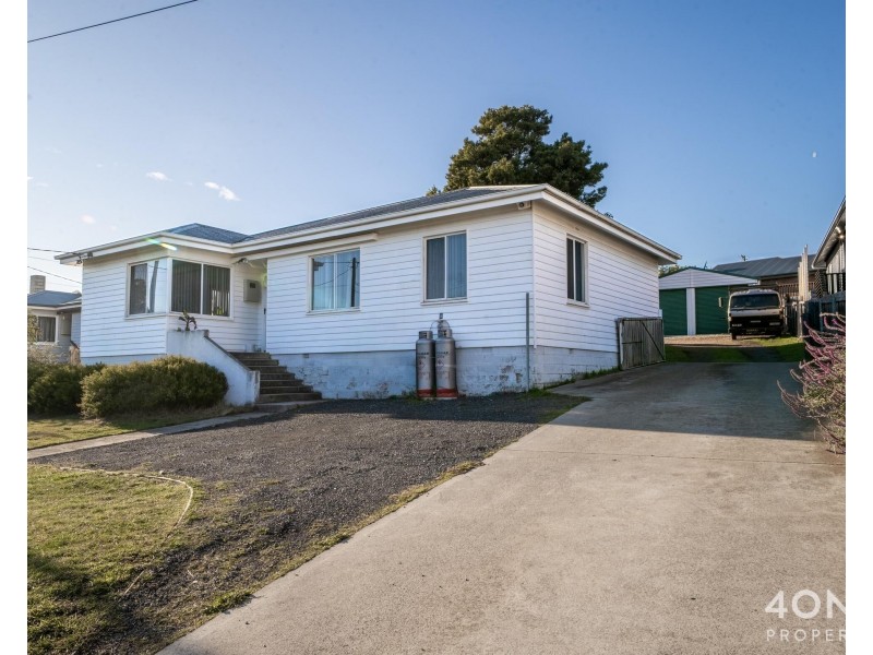 39 Bass Street, Warrane TAS 7018