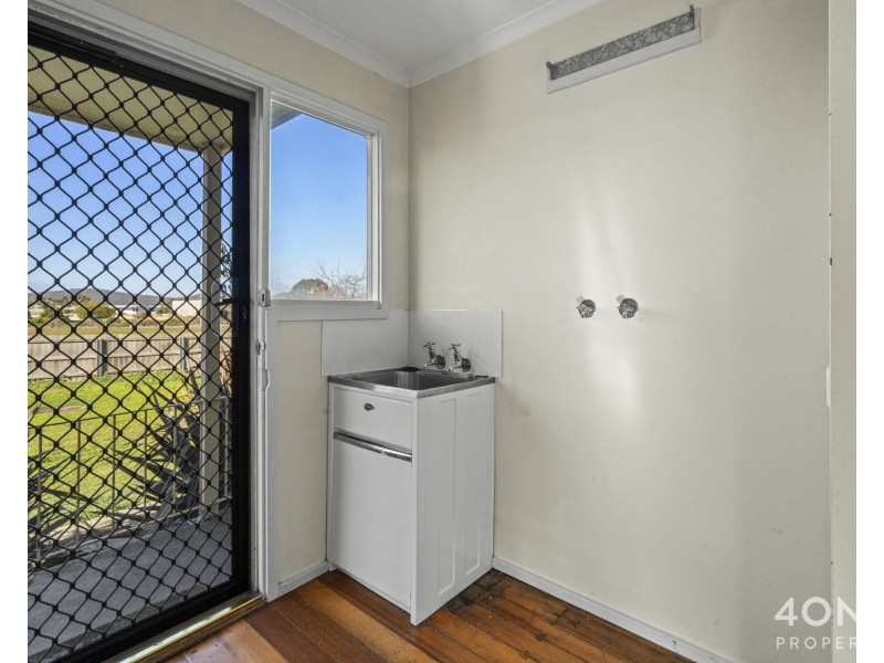 74 Duntroon Drive, Rokeby TAS 7019