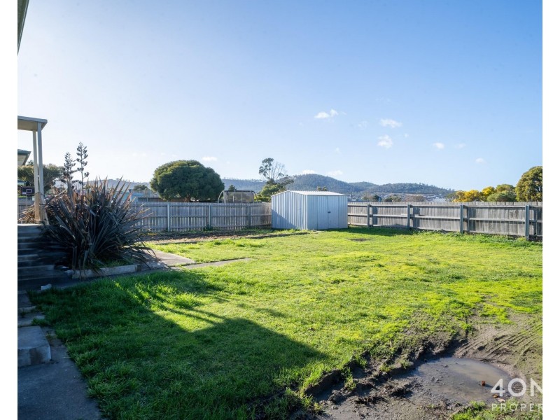 74 Duntroon Drive, Rokeby TAS 7019