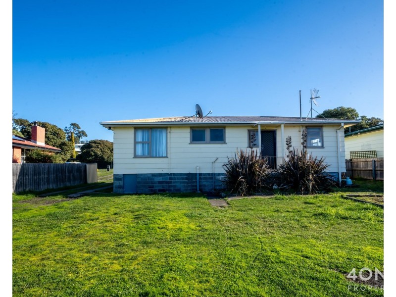 74 Duntroon Drive, Rokeby TAS 7019