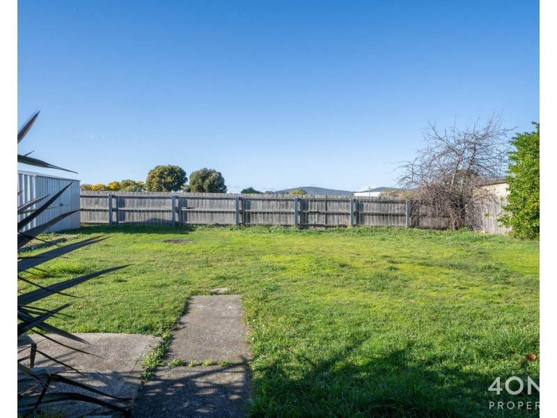 74 Duntroon Drive, Rokeby TAS 7019