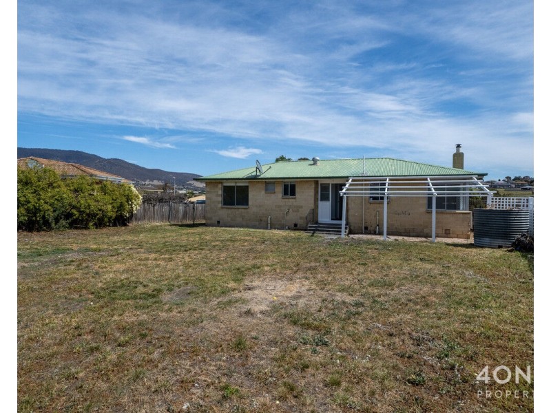 52 Fisher Drive, Herdsmans Cove TAS 7030