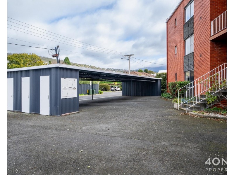 2/2 Mansell Court, Sandy Bay TAS 7005