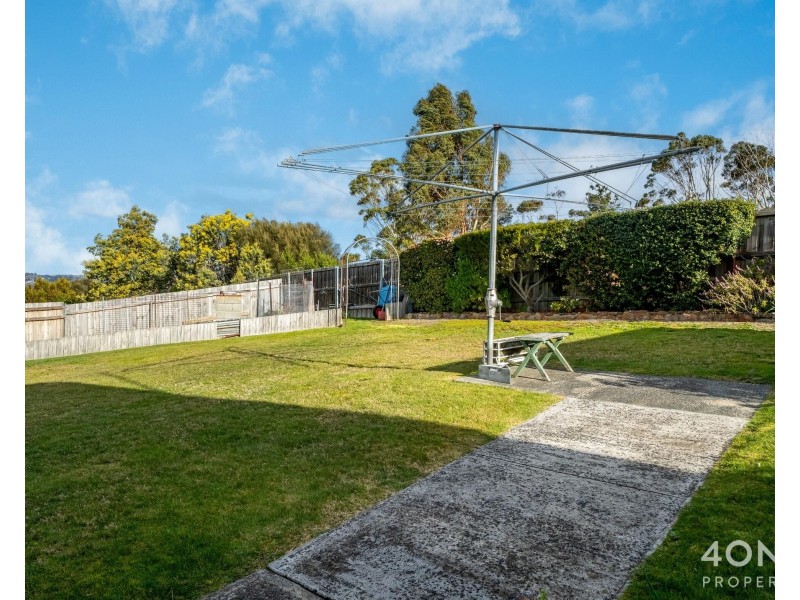 27 Falcon Road, Claremont TAS 7011