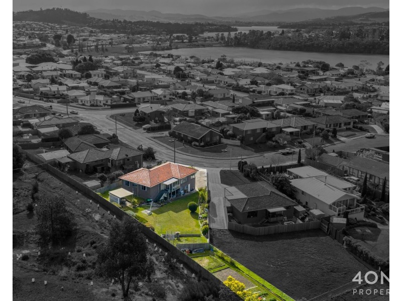 27 Falcon Road, Claremont TAS 7011