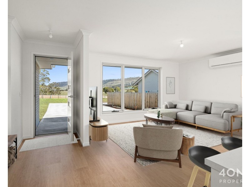 13 Cockatoo Place, Campania TAS 7026