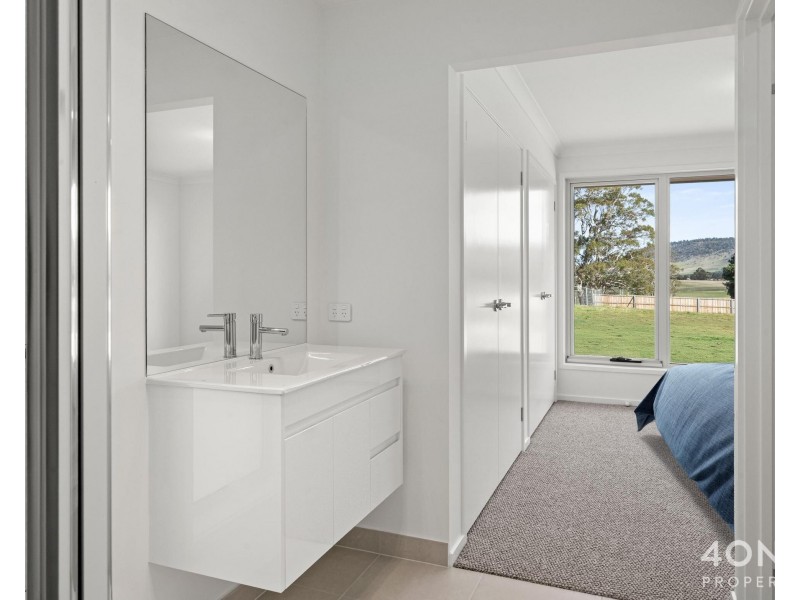 13 Cockatoo Place, Campania TAS 7026