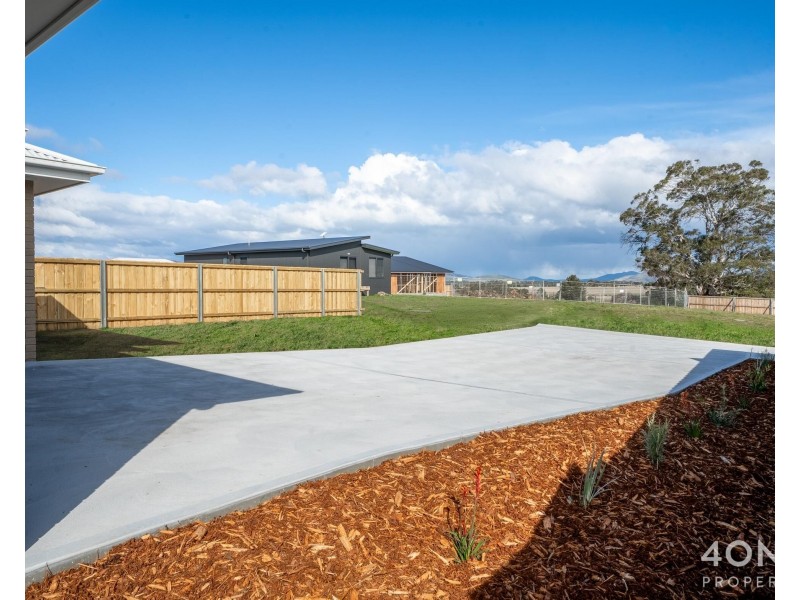 13 Cockatoo Place, Campania TAS 7026