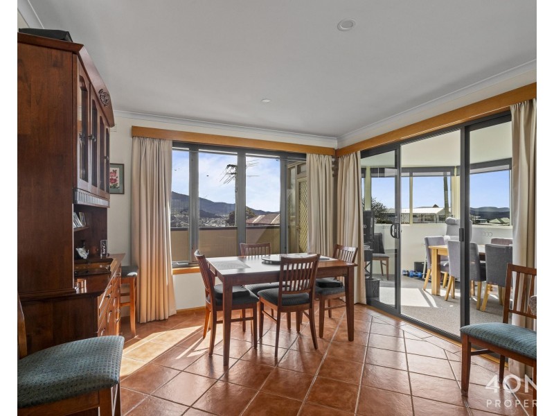 7 Tenth Avenue, West Moonah TAS 7009