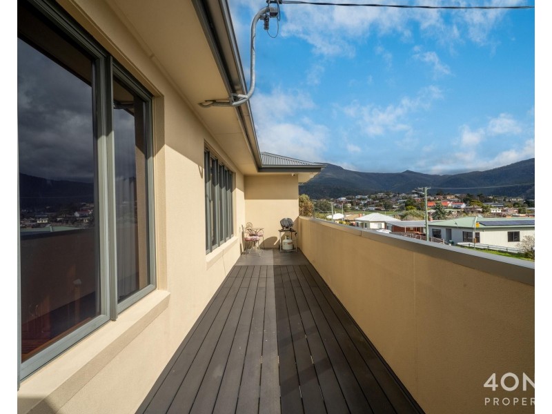 7 Tenth Avenue, West Moonah TAS 7009