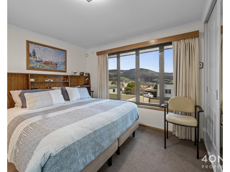 7 Tenth Avenue, West Moonah TAS 7009