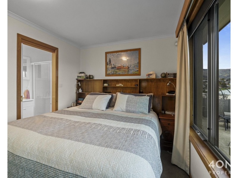 7 Tenth Avenue, West Moonah TAS 7009