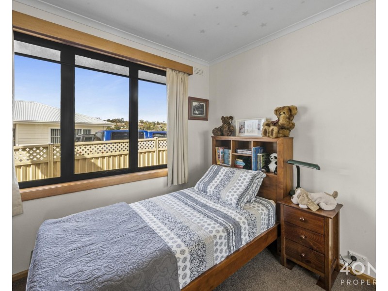 7 Tenth Avenue, West Moonah TAS 7009