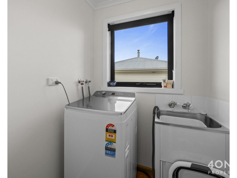 7 Tenth Avenue, West Moonah TAS 7009