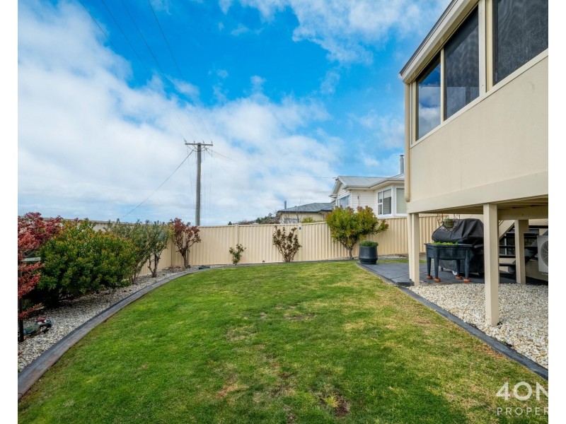 7 Tenth Avenue, West Moonah TAS 7009