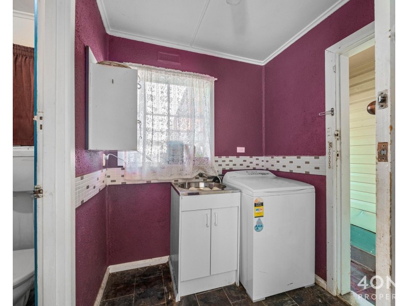 9 Bristol Road, Claremont TAS 7011