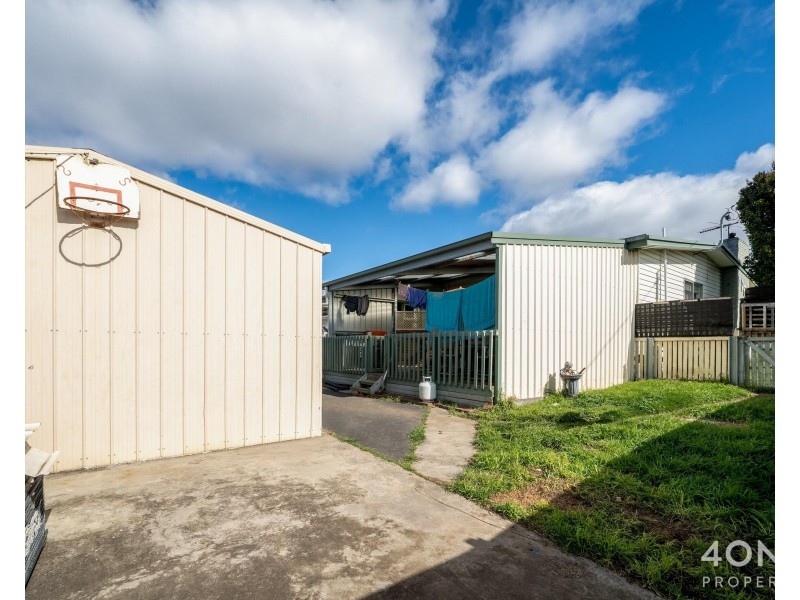 9 Bristol Road, Claremont TAS 7011