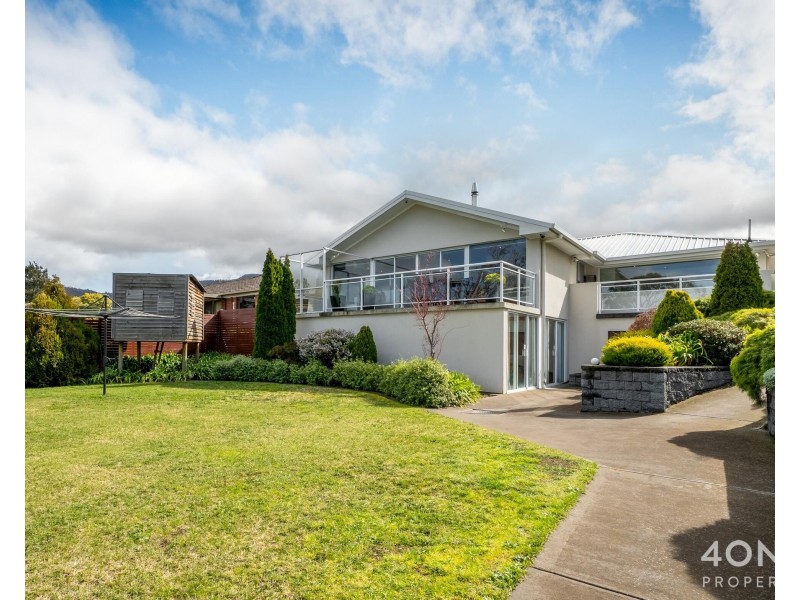 31 Falcon Road, Claremont TAS 7011