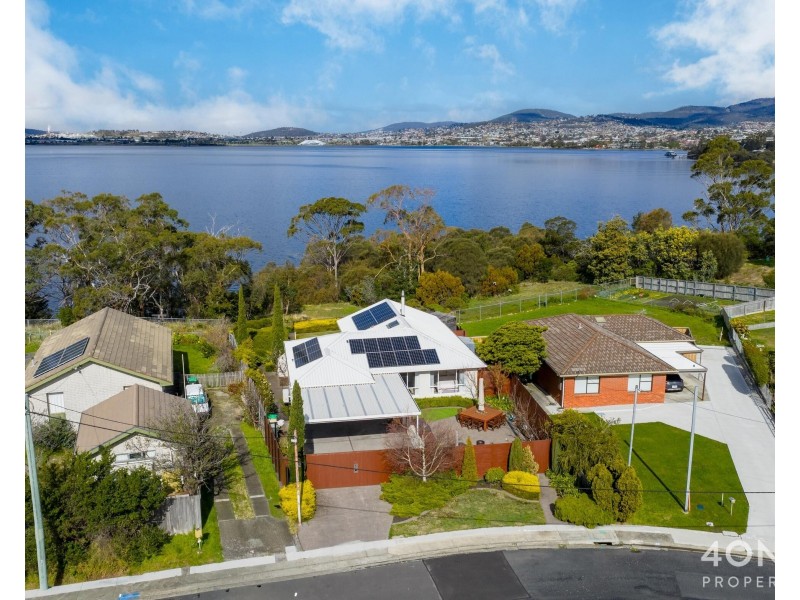 31 Falcon Road, Claremont TAS 7011