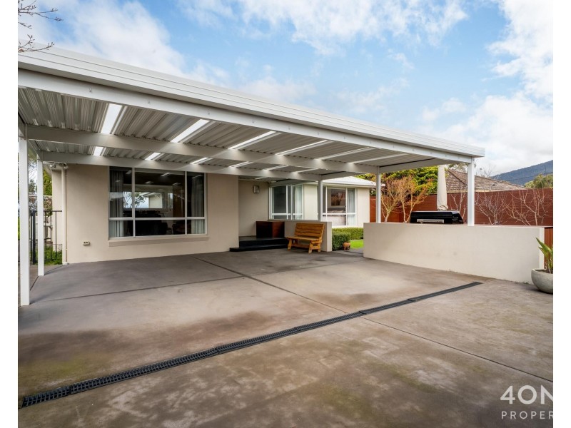 31 Falcon Road, Claremont TAS 7011