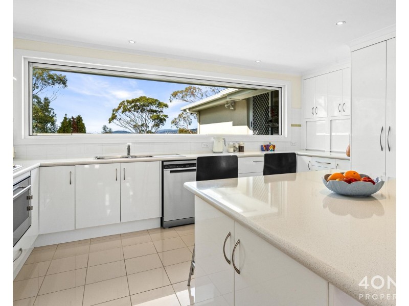 31 Falcon Road, Claremont TAS 7011