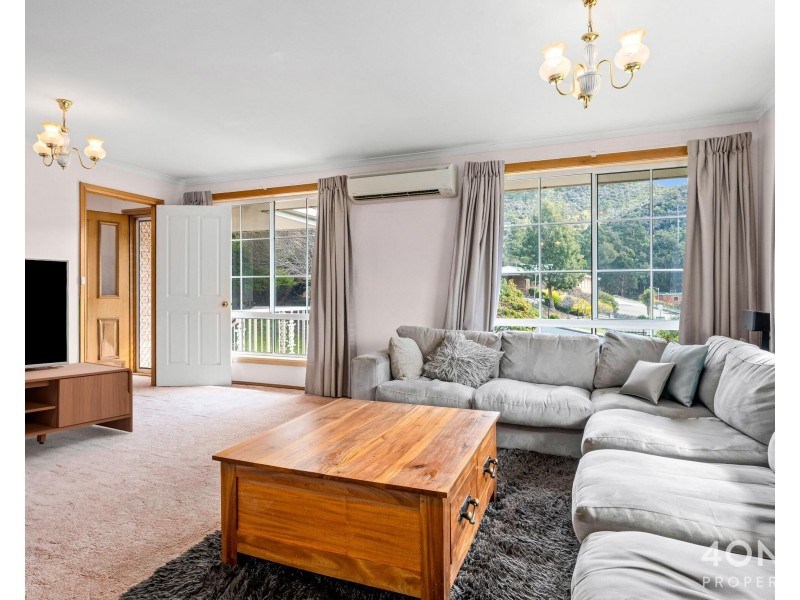 5 Jasanda Drive, Montrose TAS 7010