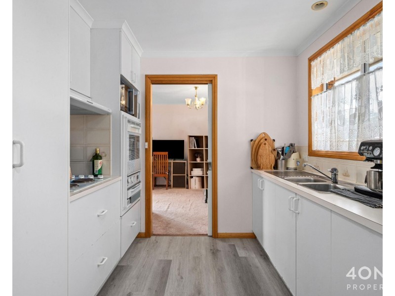 5 Jasanda Drive, Montrose TAS 7010