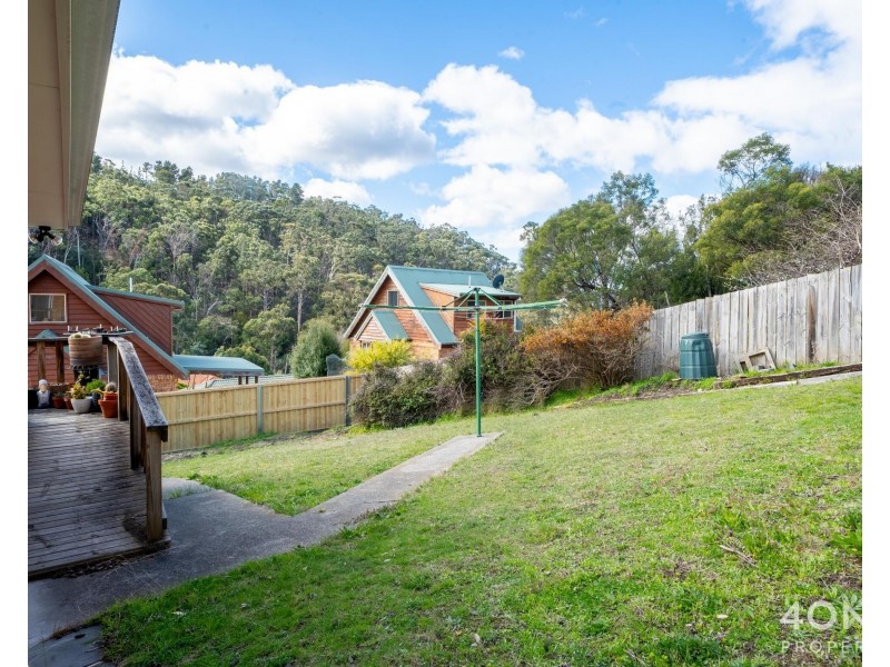 5 Jasanda Drive, Montrose TAS 7010