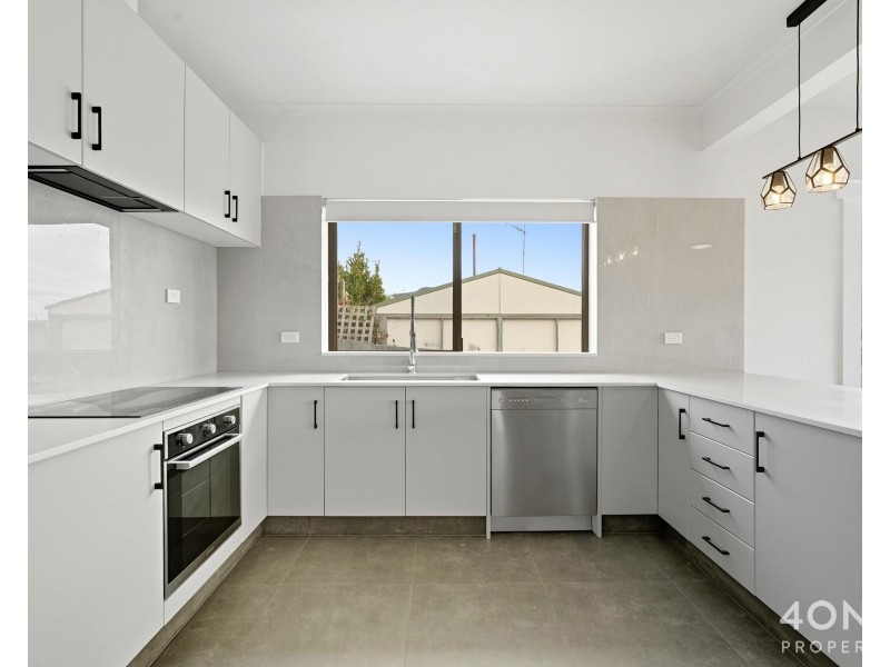 2 Mavis Court, Glenorchy TAS 7010
