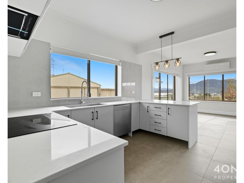 2 Mavis Court, Glenorchy TAS 7010