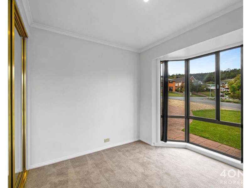 23 Clives Avenue, Old Beach TAS 7017