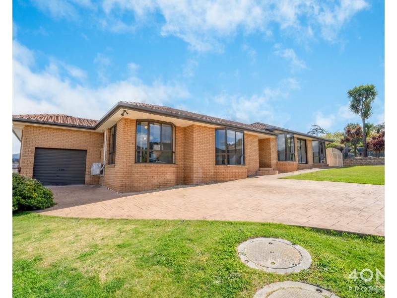 23 Clives Avenue, Old Beach TAS 7017